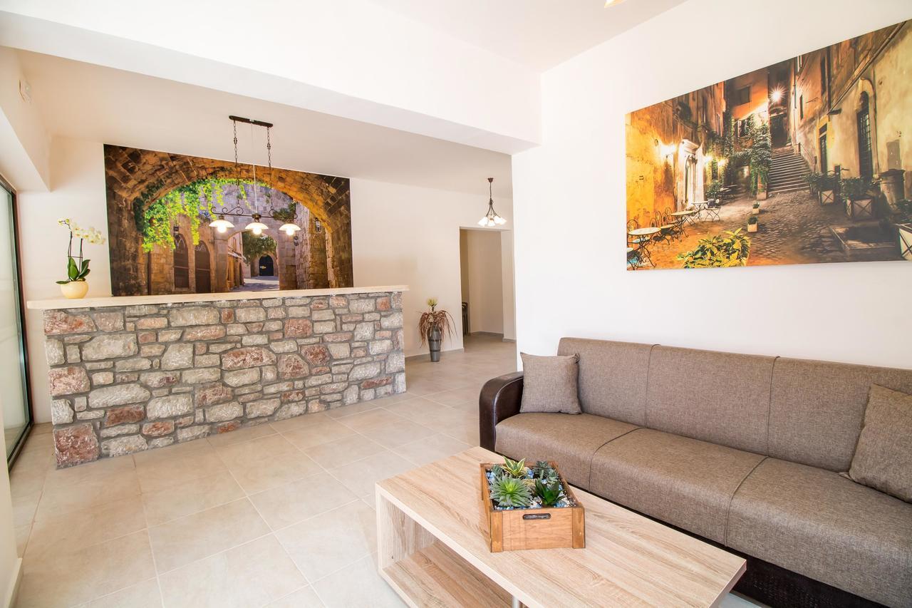 Aparthotel Casa Artemida Boutique